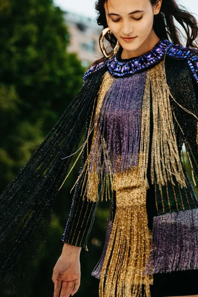 Look 25